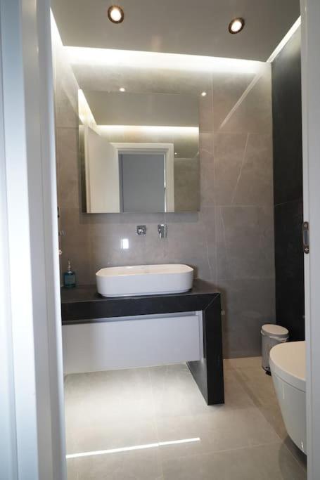 Brand New 3Br With 2 Bathrooms Marousi Apartment Αθήνα Εξωτερικό φωτογραφία